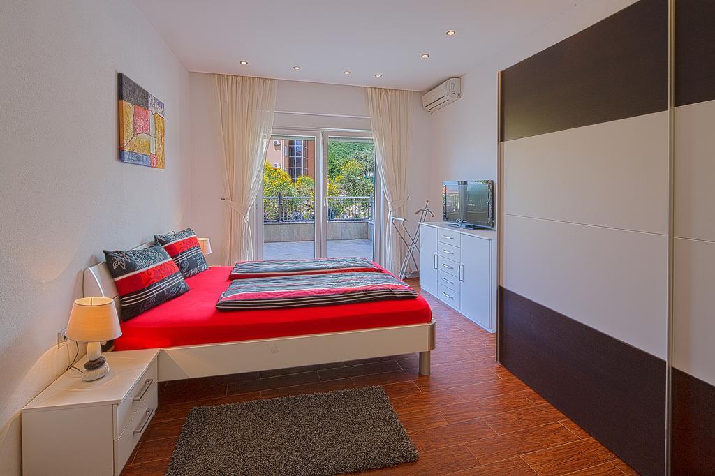 Montelux Apartments Budva Quarto foto